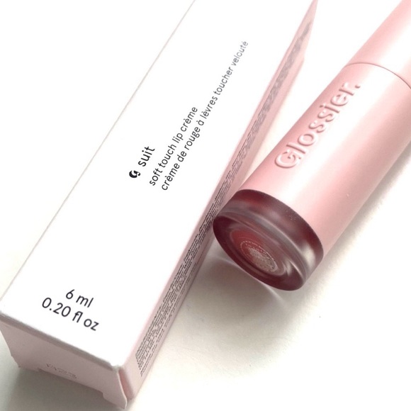 GLOSSIER G Suit Soft Touch Lip Creme CURVE - Picture 9 of 11